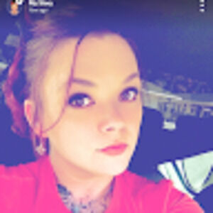 Meet your Posher, Dana